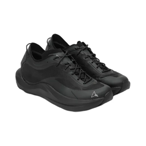 Sella Sneakers