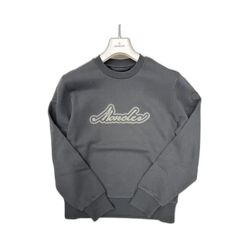 Long-Sleeved Sweatshirt