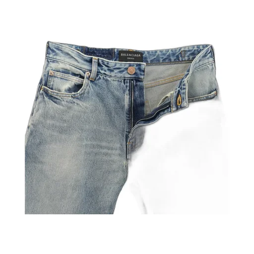 Distressed Loose-Fit Jeans