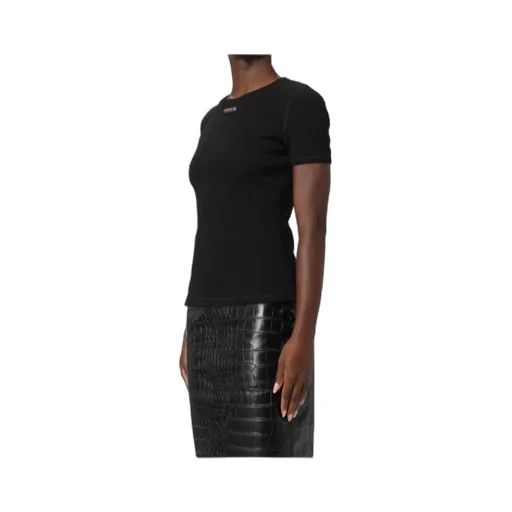 Short-Sleeved T-Shirt