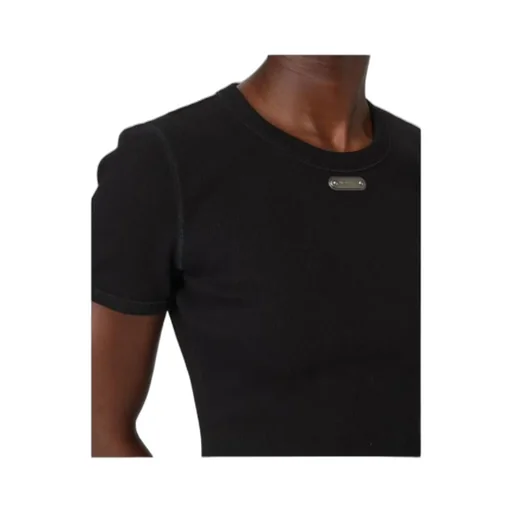 Short-Sleeved T-Shirt