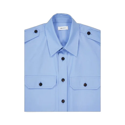 Long Sleeved Buttoned Shirt