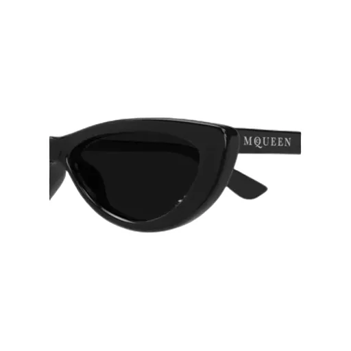 Cat-Eye Frame Sunglasses