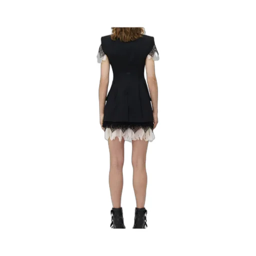 Lace Detailed Mini Skirt