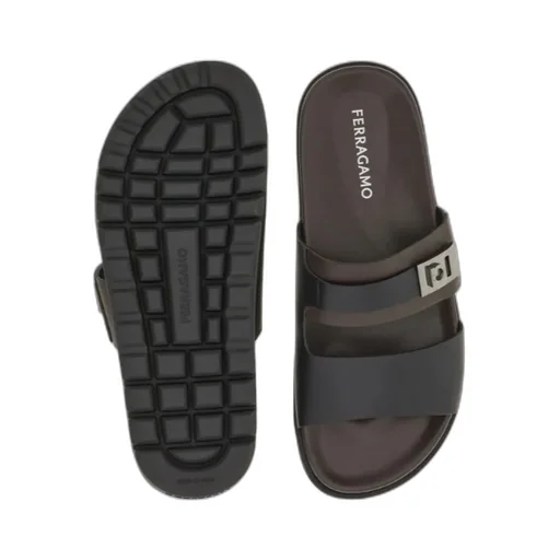 Chunky Sandal With Hug Buckle