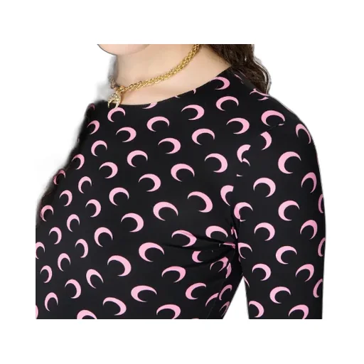 Round-Neck Long-Sleeved T-Shirt