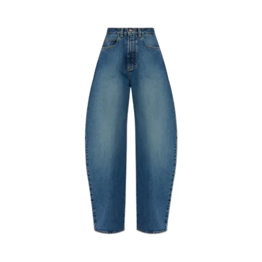 High-Waist Jeans