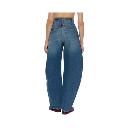 High-Waist Jeans