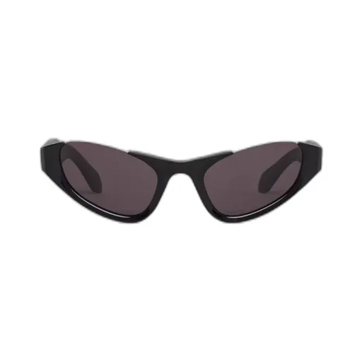 Cat's Eye-Shaped Sunglasses