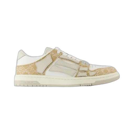 Round Head Low-Cut Sneakers