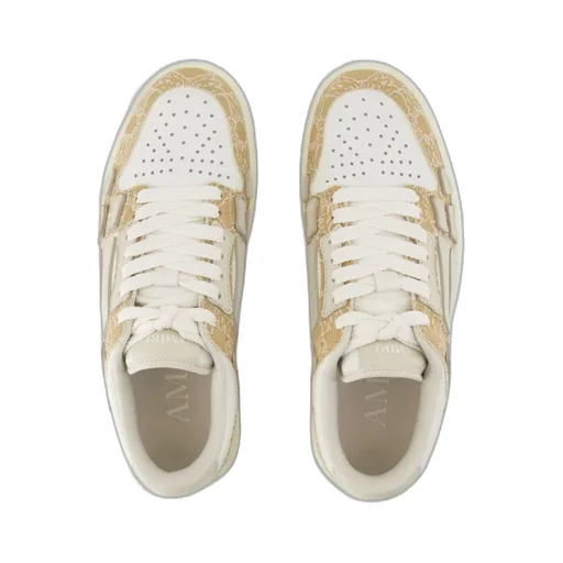 Round Head Low-Cut Sneakers