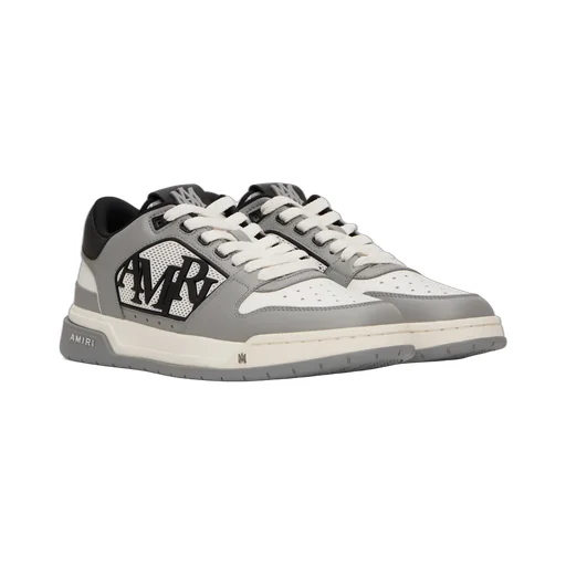 Classic Low Sneakers