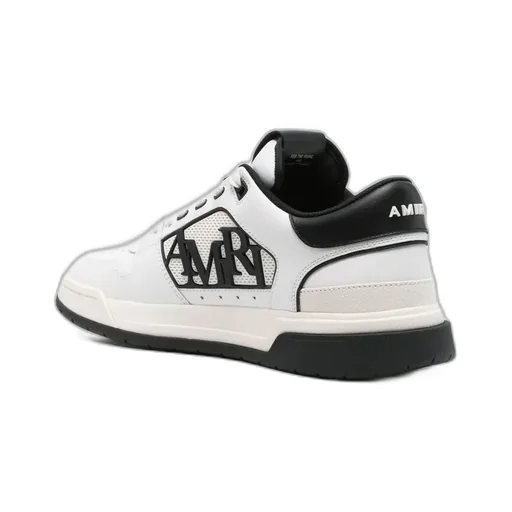 Low-Top Trainers