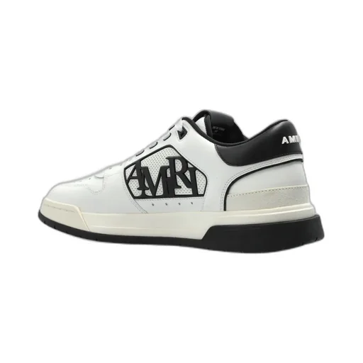 Classic Low Sneakers