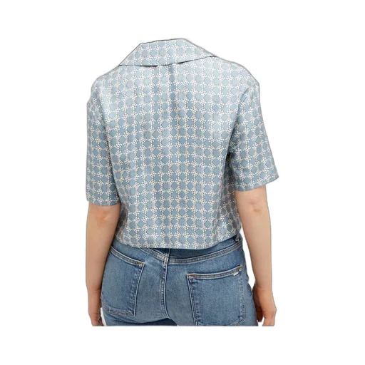 Short-Sleeved Shirt