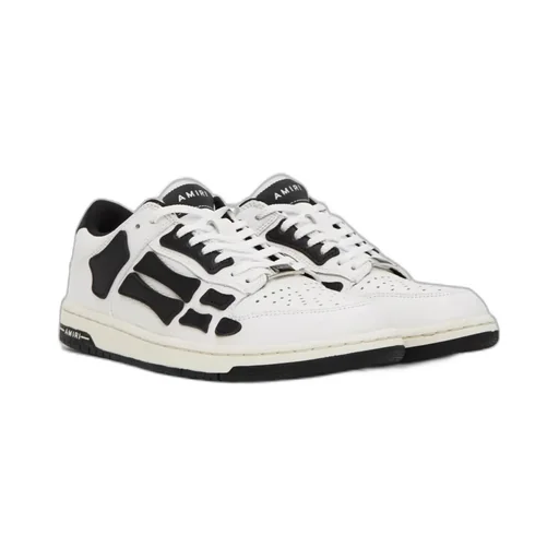 Low-Cut Skate Shoes
