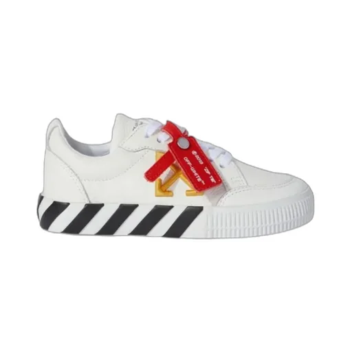 Vulcanized Leather Low-Top Sneakers