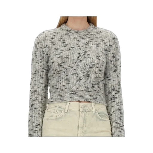 Long-Sleeved Pullover