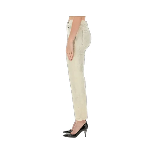 Belt-Loop Jeans