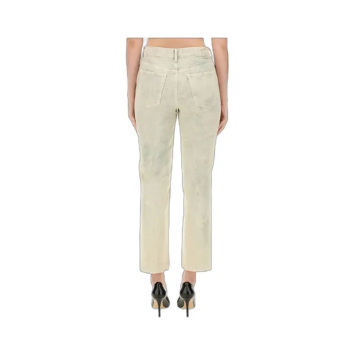 Belt-Loop Jeans