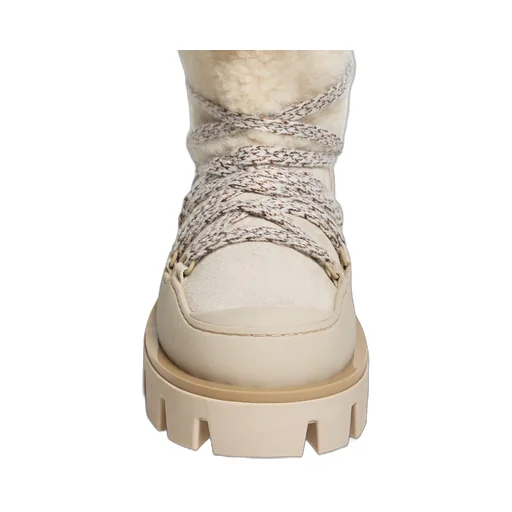 Peak AprÈS Boots