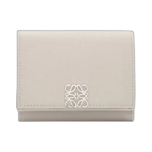 Anagram Trifold Wallet In Pebble Grained Calfskin