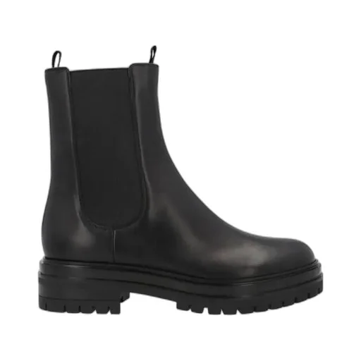 Leather Chelsea Boots