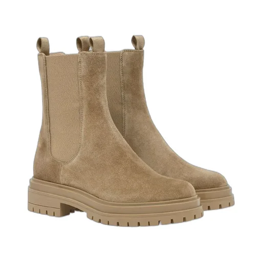 Chester Round Toe Ankle Boots
