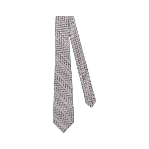 Pointed Tie