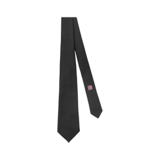 Pointed Tie