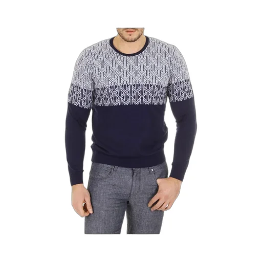 Round-Neck Long-Sleeved Knitted Sweater