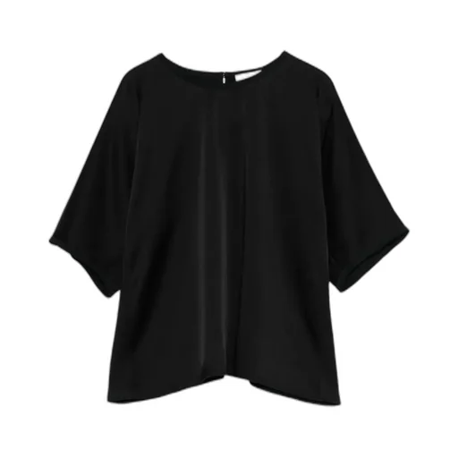Round-Neck Short-Sleeve Top