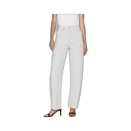 Belt-Loop Jeans