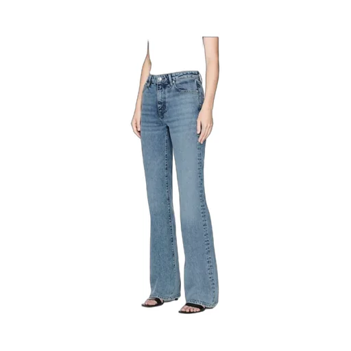 Belt-Loop Jeans