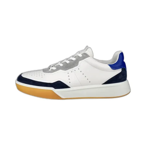 Round Toe Sneakers