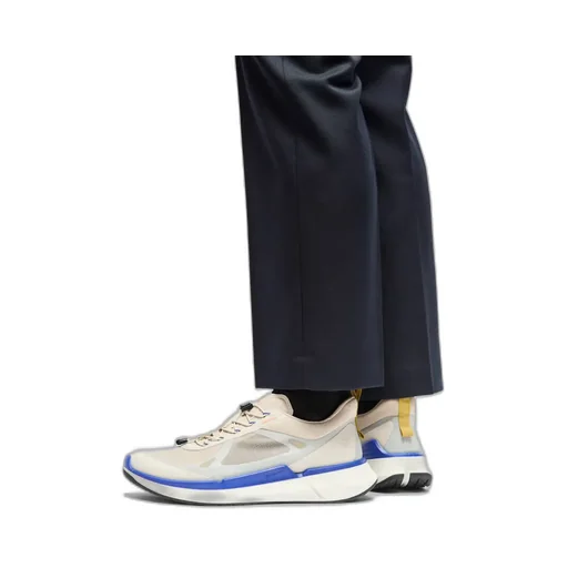 Biom Sneakers