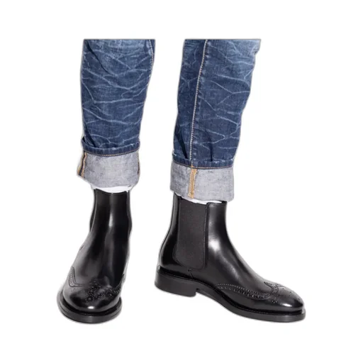 Round Toe Boots