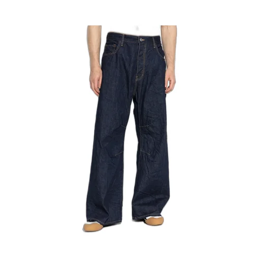 Wide-Leg Jeans
