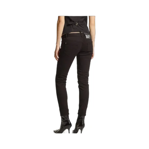 Belt-Loop Jeans