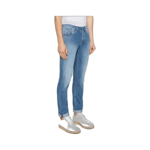 Belt-Loop Jeans