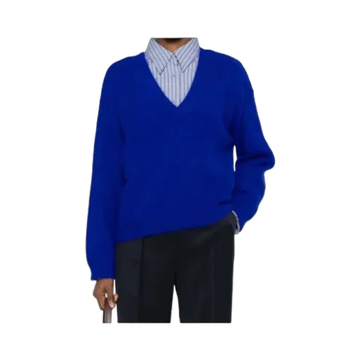 Long-Sleeved V-Neck Sweater