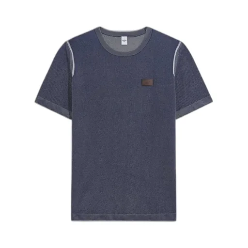 Short-Sleeved T-Shirt