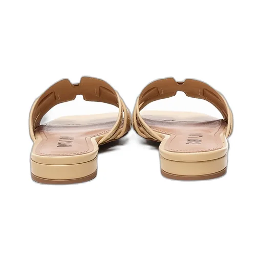 Holly Flat Slides