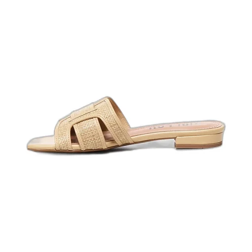 Holly Flat Slides