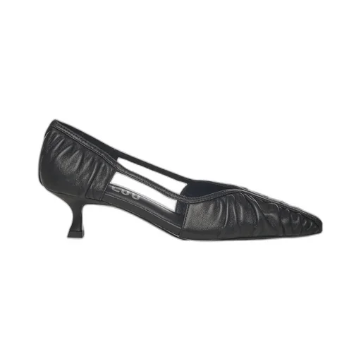 Pointed V-Neck Pumps