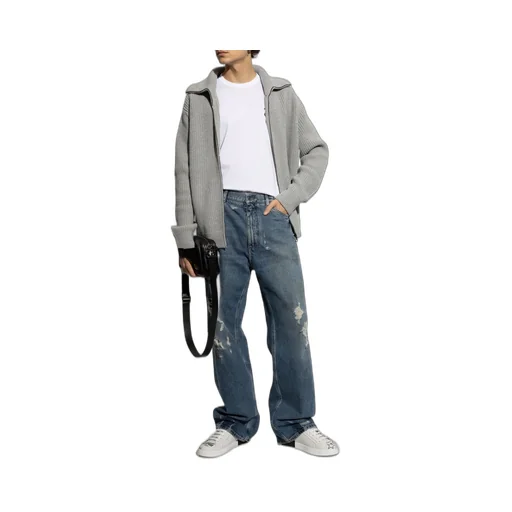 Distressed Oversize Jeans