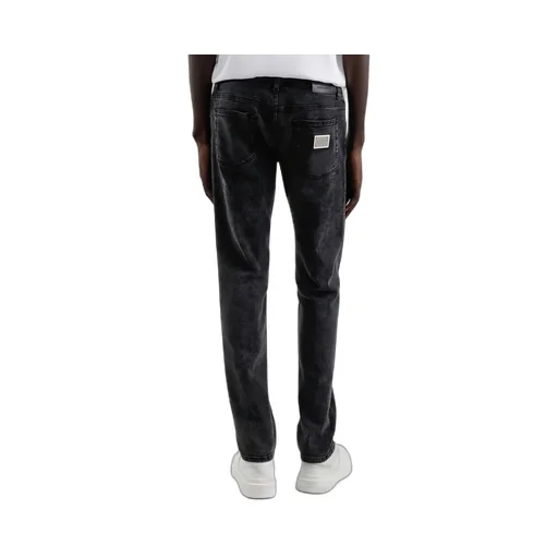 Logo Tag Skinny Jeans