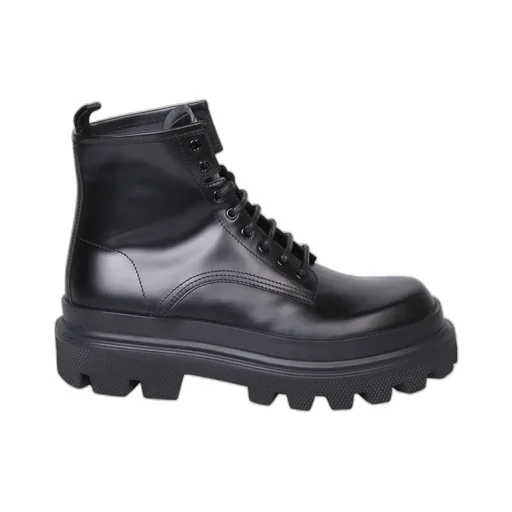 Lace-Up Chunky Boots