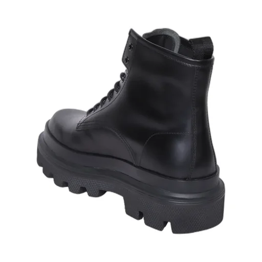 Lace-Up Chunky Boots