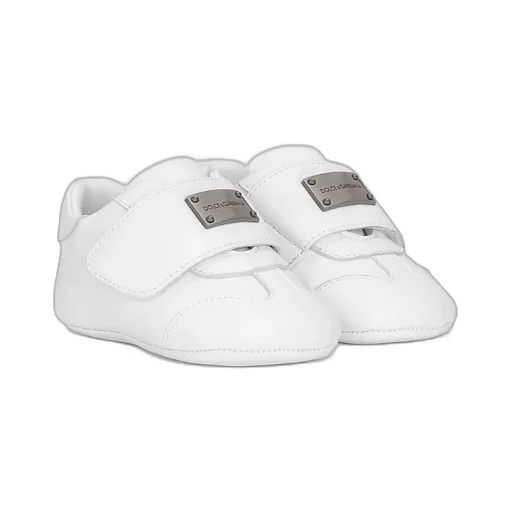 Logo Plaque Round Toe Sneakers